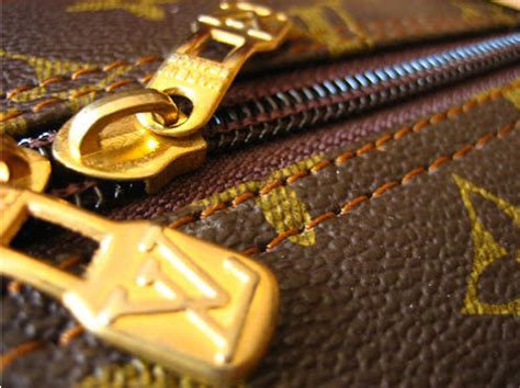 wallet repair louis vuitton|louis vuitton zipper repair cost.